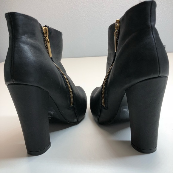 Express Black Bootie - Picture 5 of 8